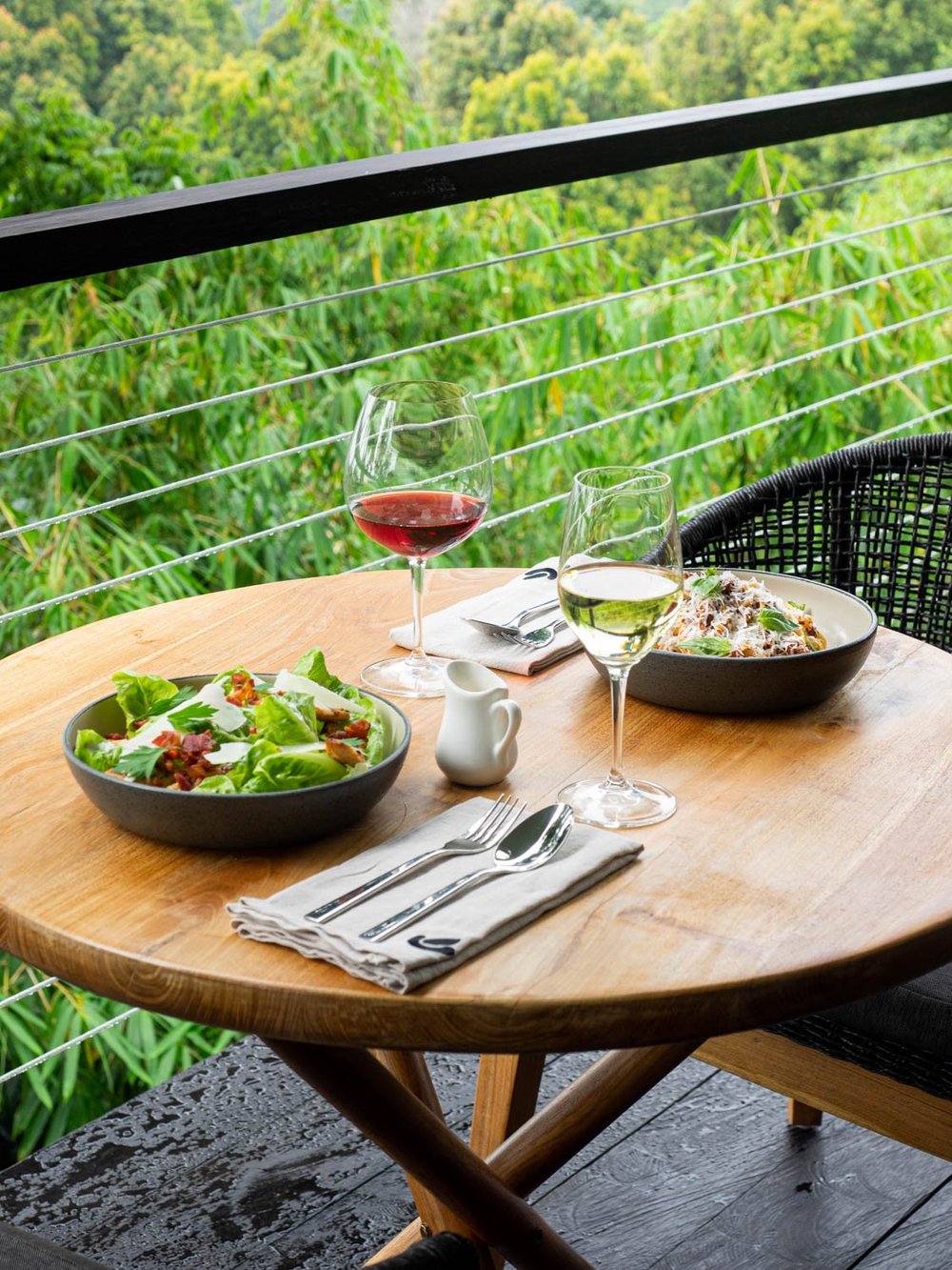 In-cabin dining, a salad on the terrace